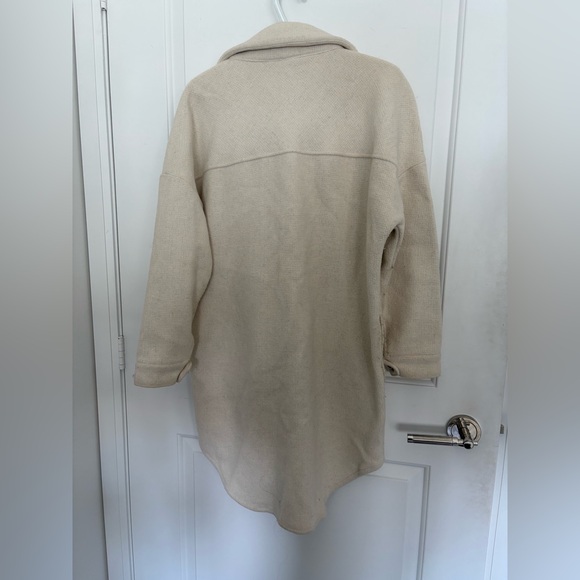 Cream Shacket - Picture 3 of 3